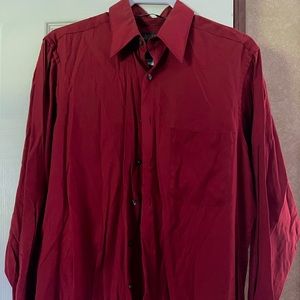 Men’s size medium 15-15 1/2(34-35)